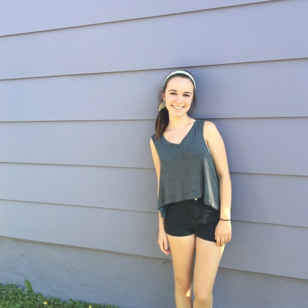 Lori & Jane v-neck tank top